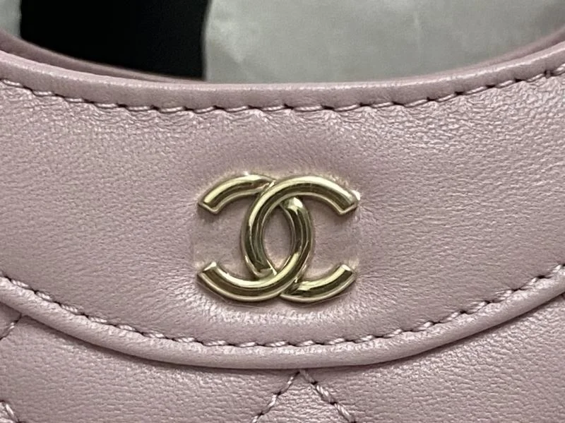 ModernLook Chanel Top Handle Bags 54363