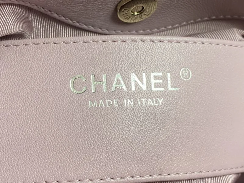 ModernLook Chanel Top Handle Bags 54363