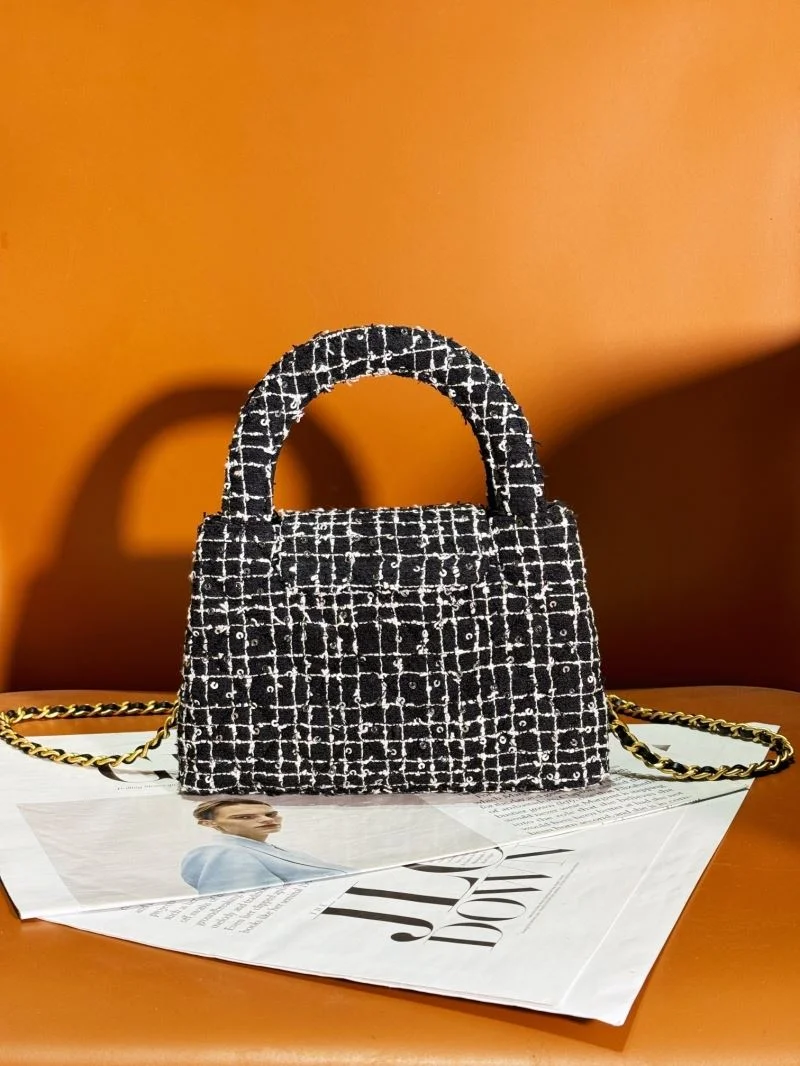 OdorResistant Chanel Top Handle Bags 54261