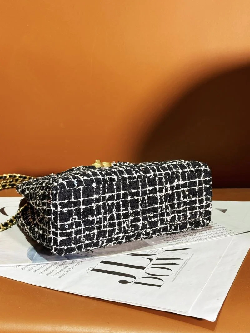 OdorResistant Chanel Top Handle Bags 54261