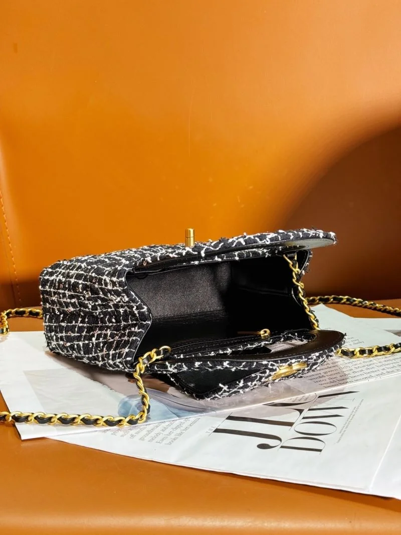 OdorResistant Chanel Top Handle Bags 54261