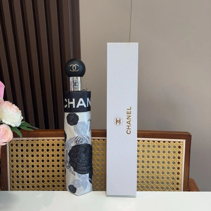Supportive Chanel Umbrella 276045