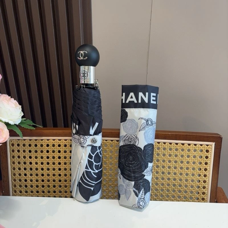 Supportive Chanel Umbrella 276045