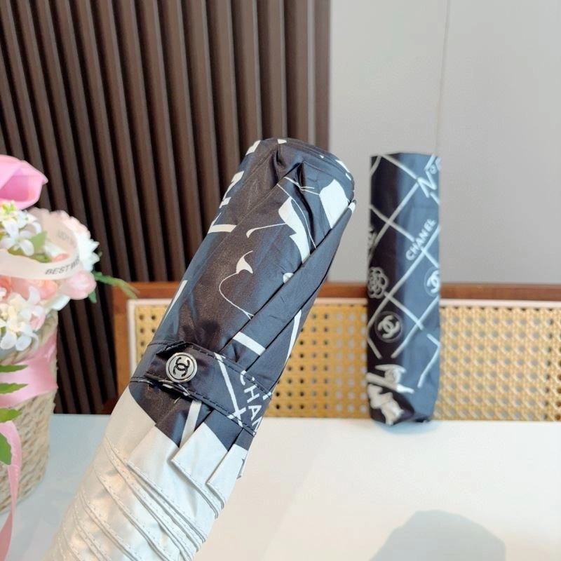 Packable Chanel Umbrella 276061