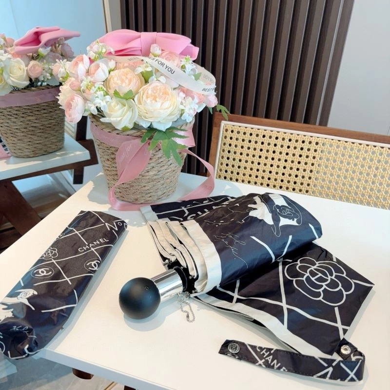 Packable Chanel Umbrella 276061