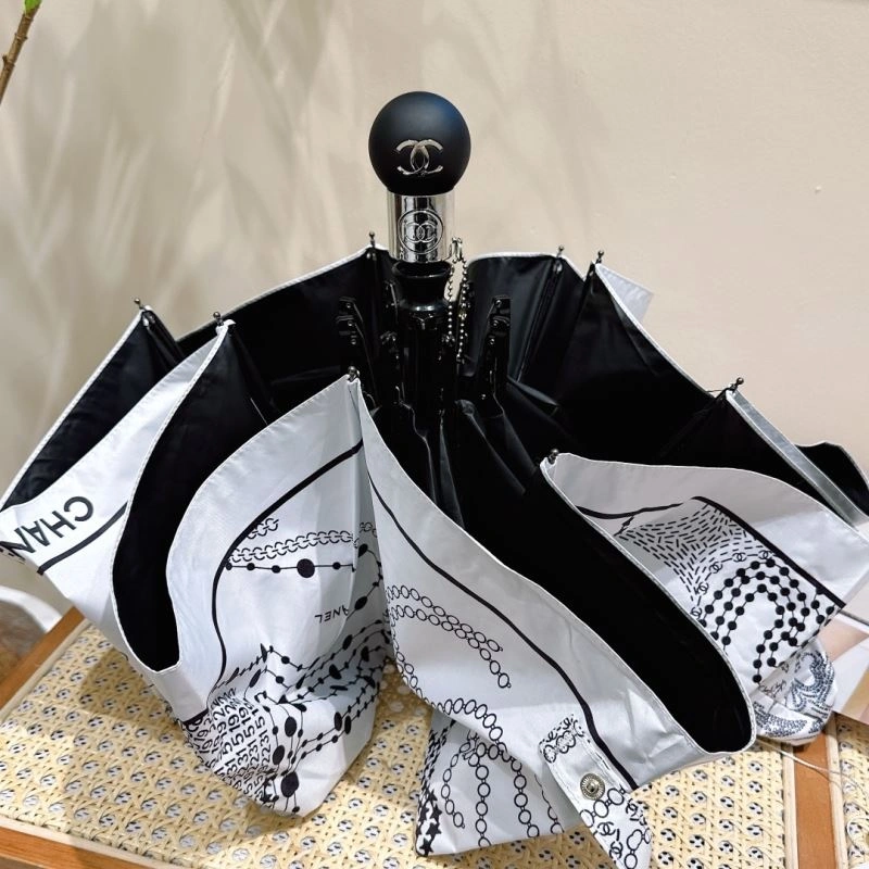 Effortless Chanel Umbrella 275998