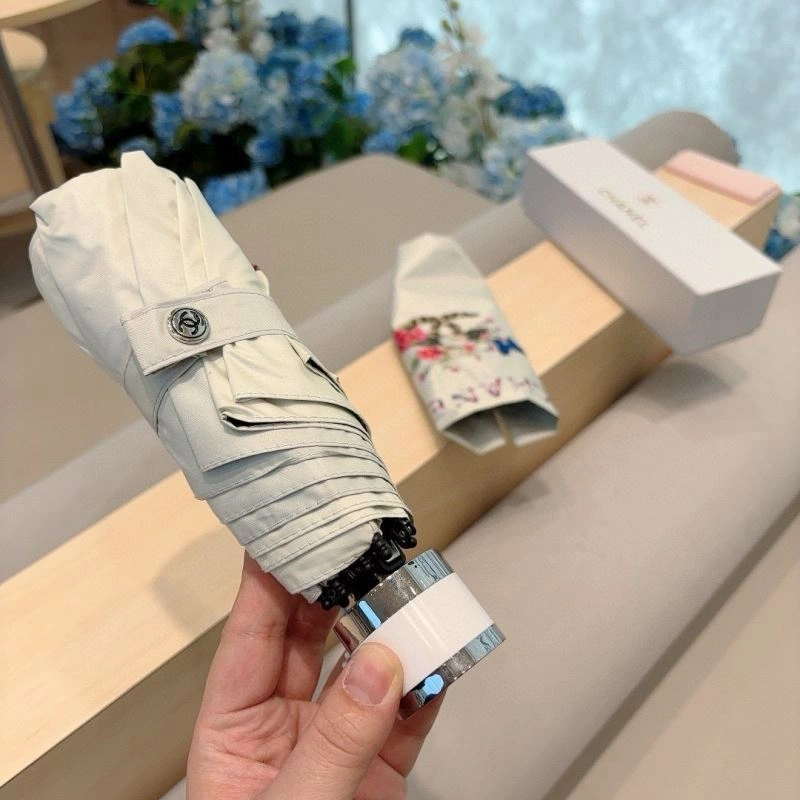 Trendsetting Chanel Umbrella 275991