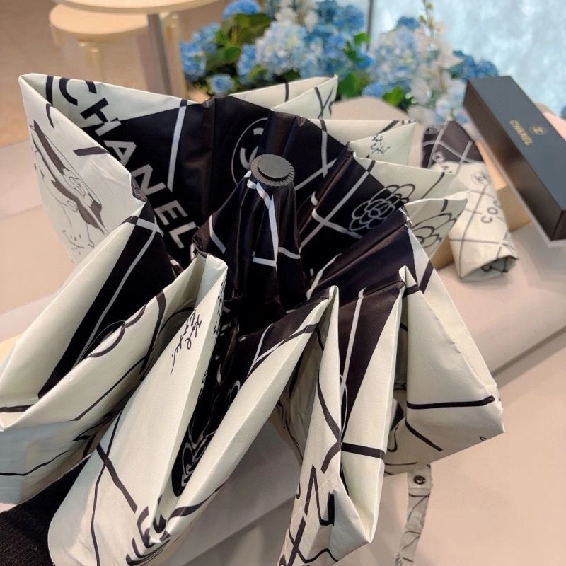 Lightweight Chanel Umbrella 275910