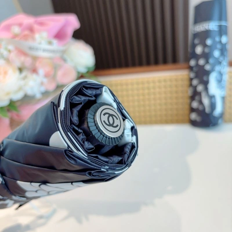 Chanel Umbrella UrbanStyle 275835