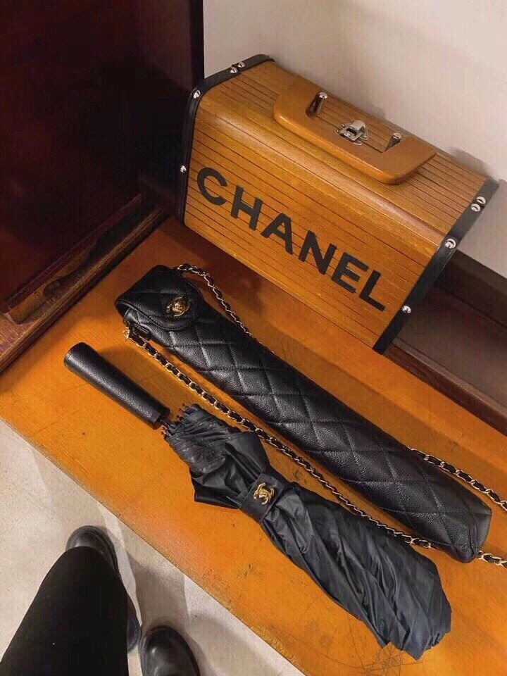 Chanel Umbrella SoftTouch 275840
