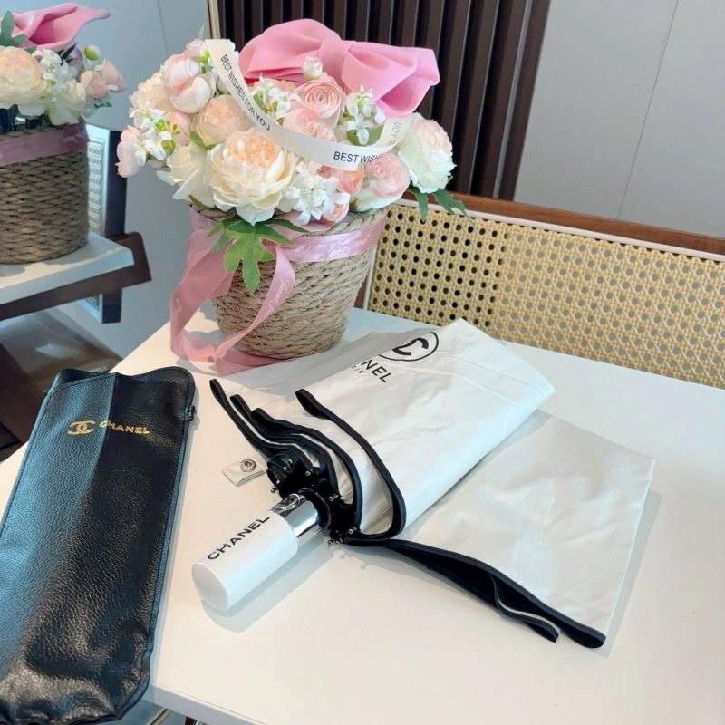 Supportive Chanel Umbrella 275837