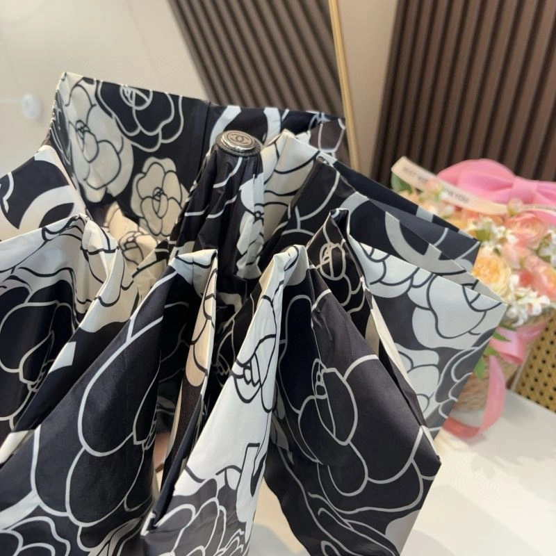 EyeCatching Chanel Umbrella 275822