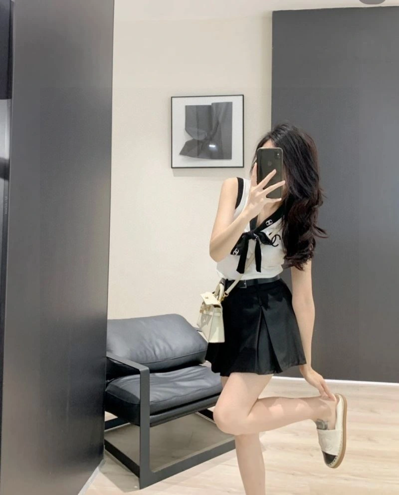 Chanel Vest Affordable 276919