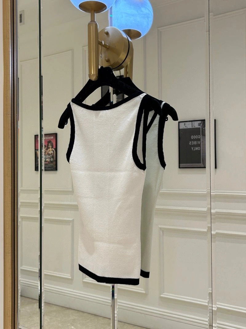 Functional Chanel Vest 108536