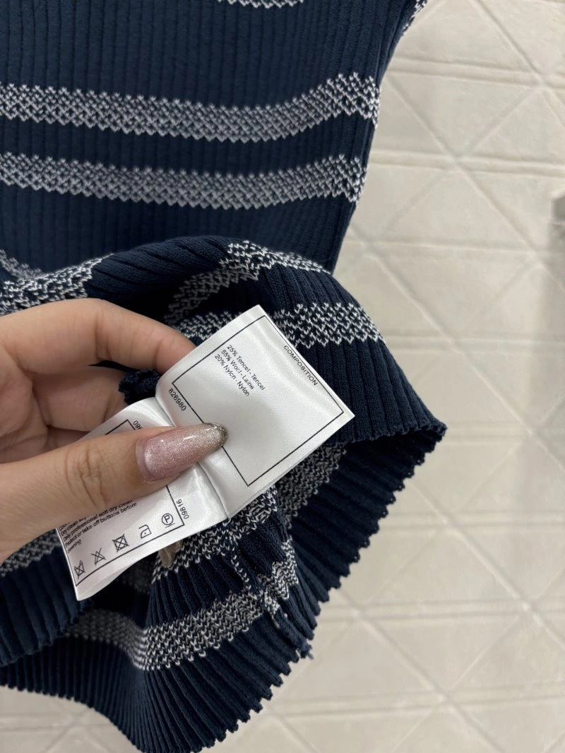 Chanel Vest Elegant 108533