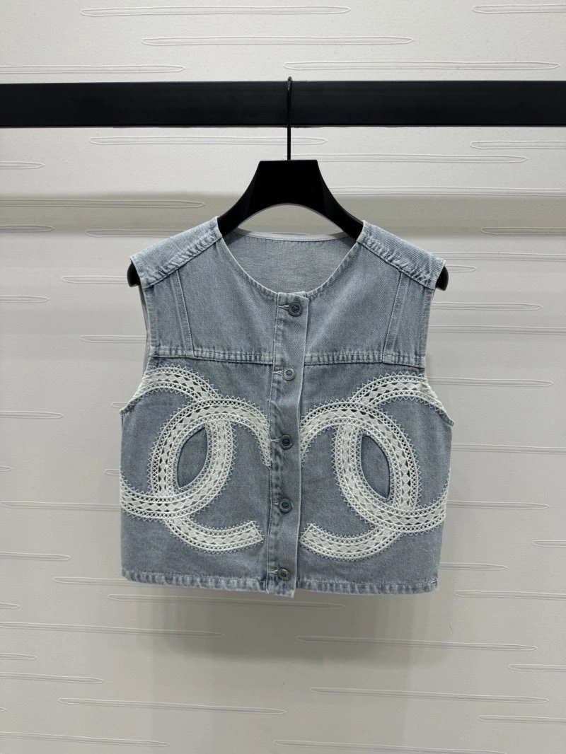 Chanel Vest Affordable 108534