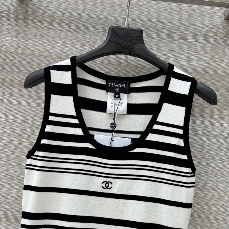 Chanel Vest Unisex 108522