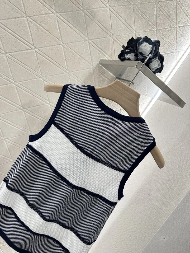 Chanel Vest Versatile 108521
