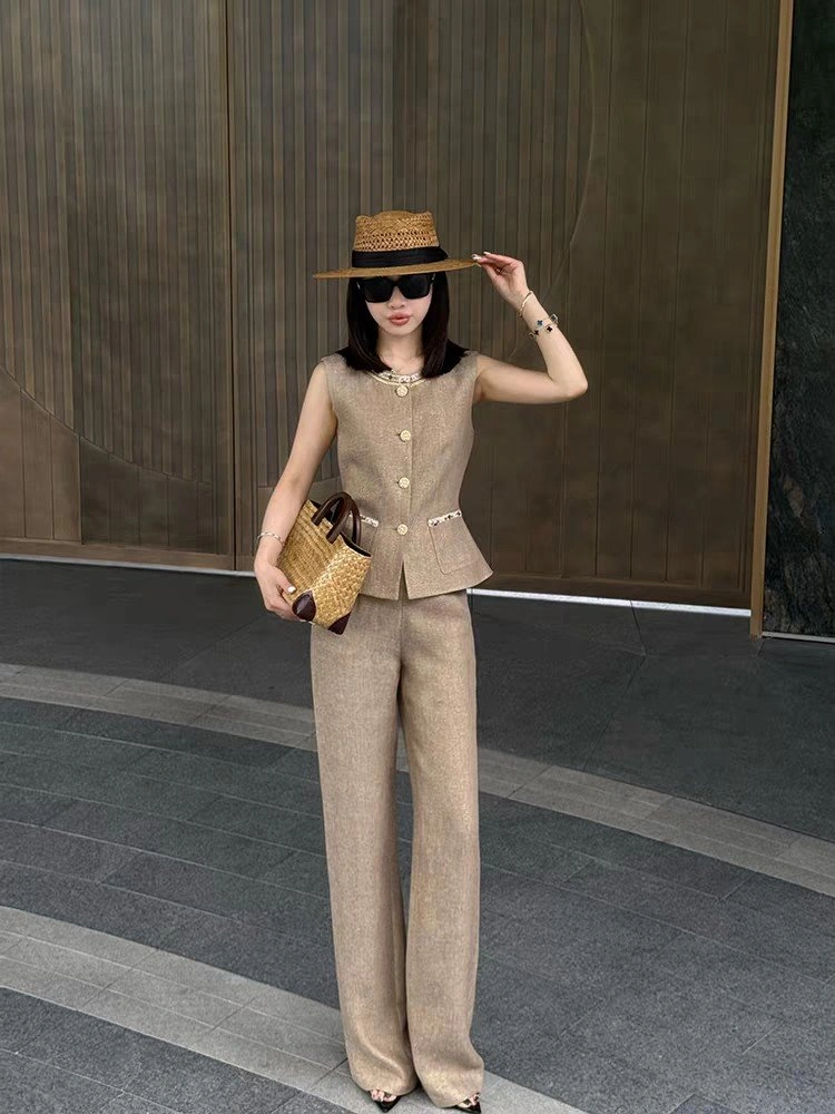 Bold Chanel Vest 108513