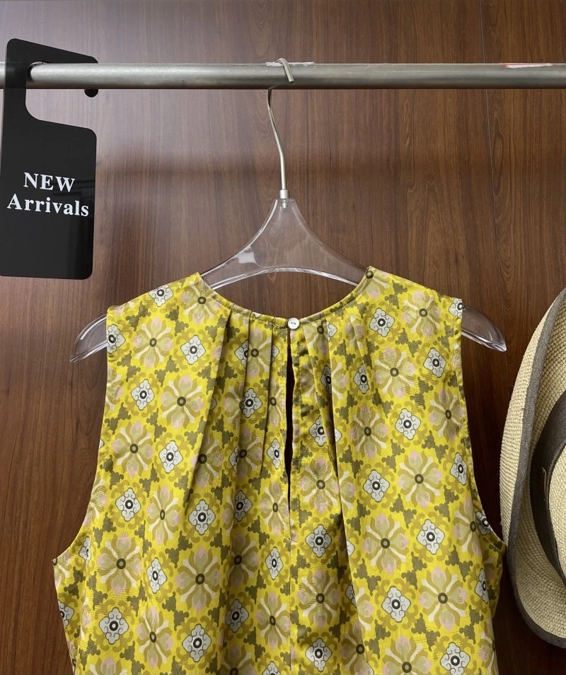 Unique Chanel Vest 108502