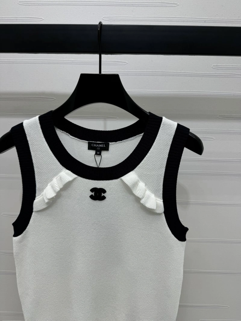 Chanel Vest Contemporary 108508