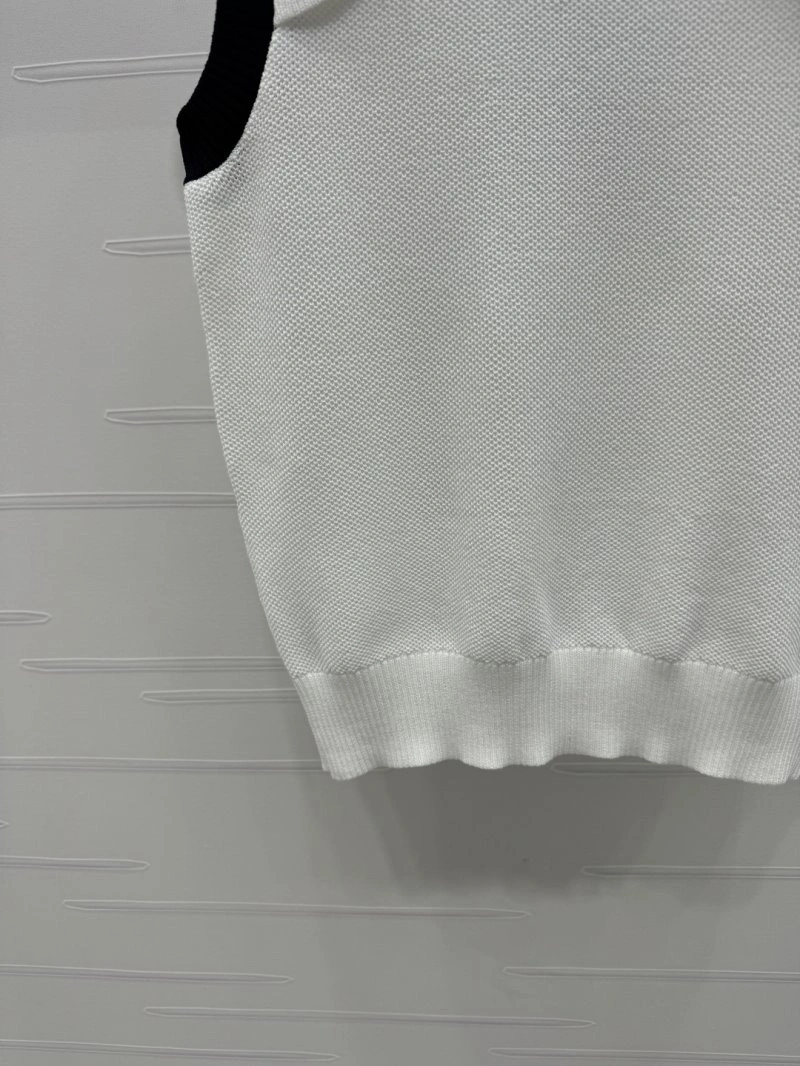 Chanel Vest Contemporary 108508