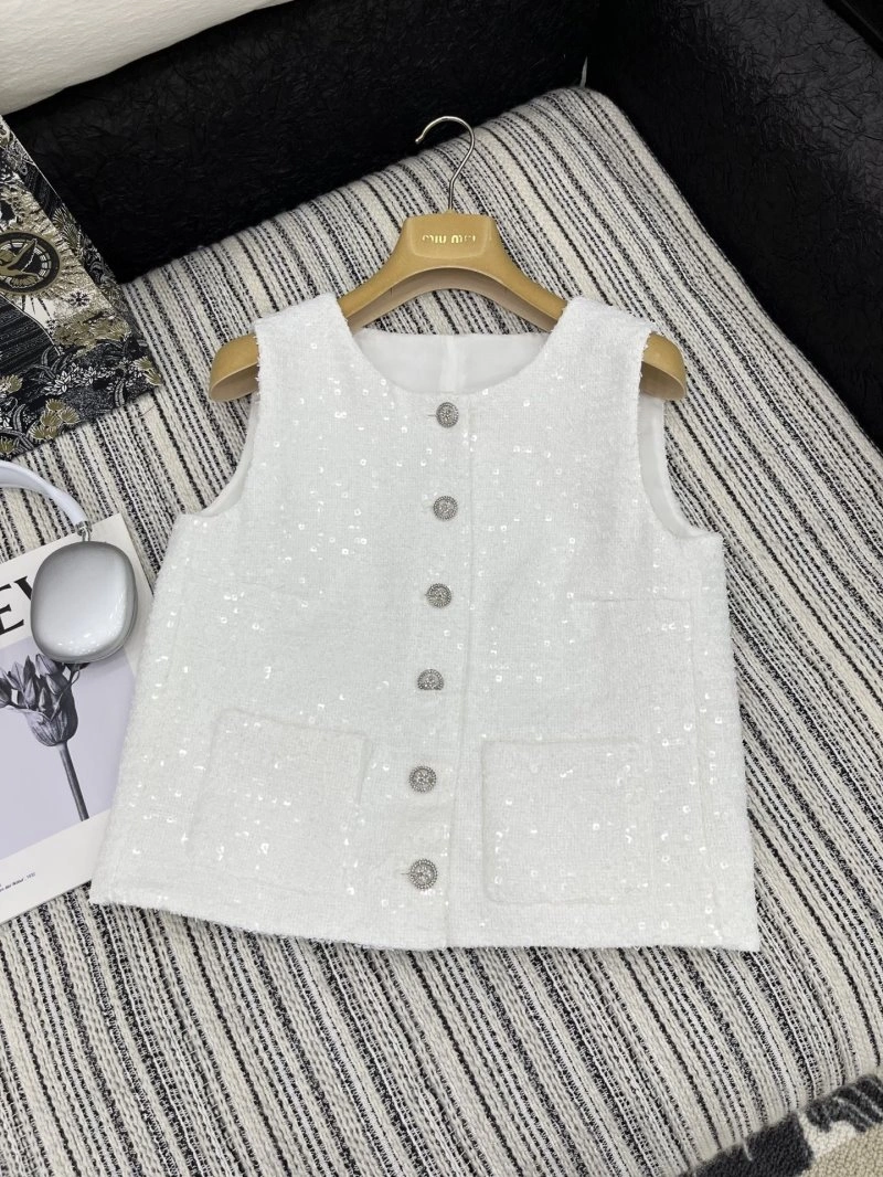 Chanel Vest Minimalist 108501