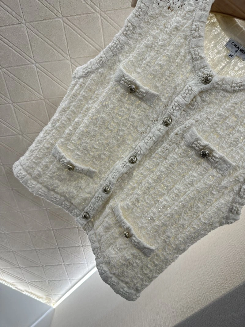 EyeCatching Chanel Vest 108506