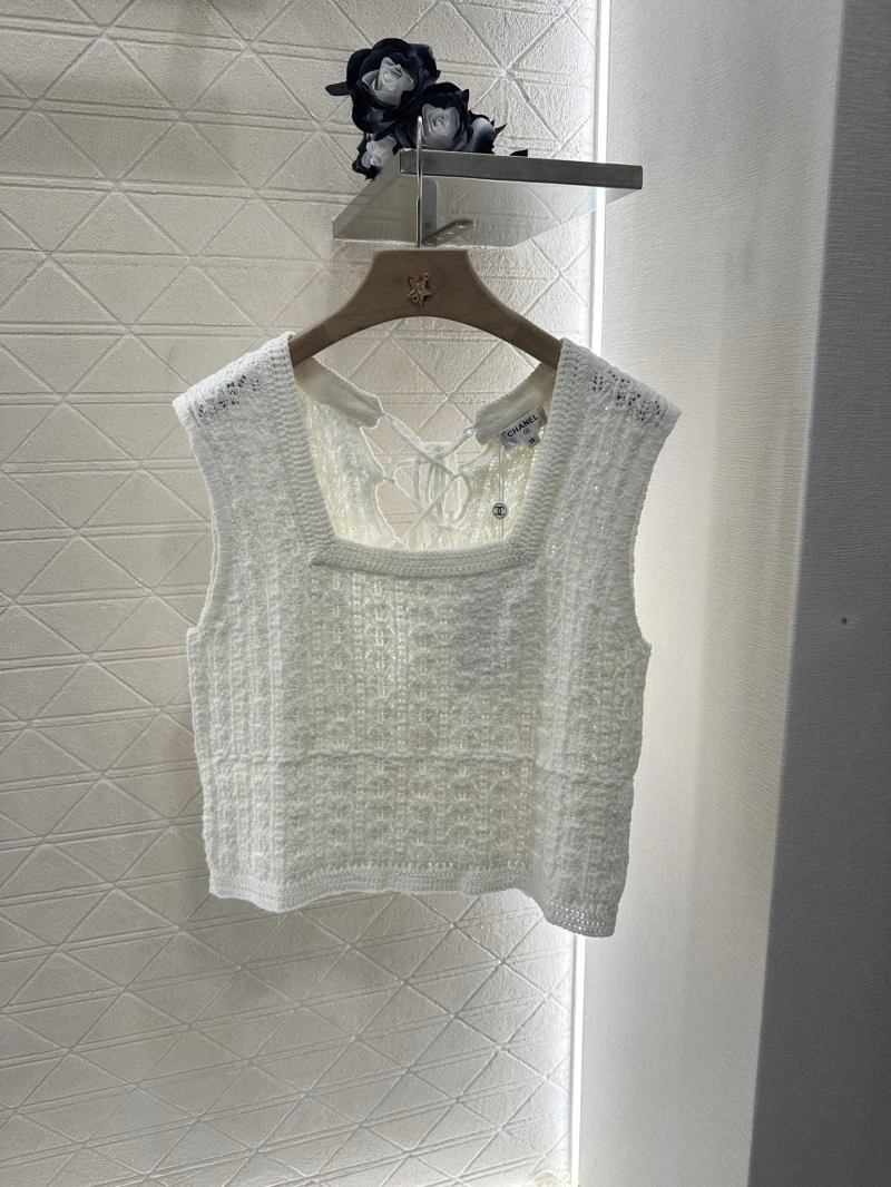 Reliable Chanel Vest 108504