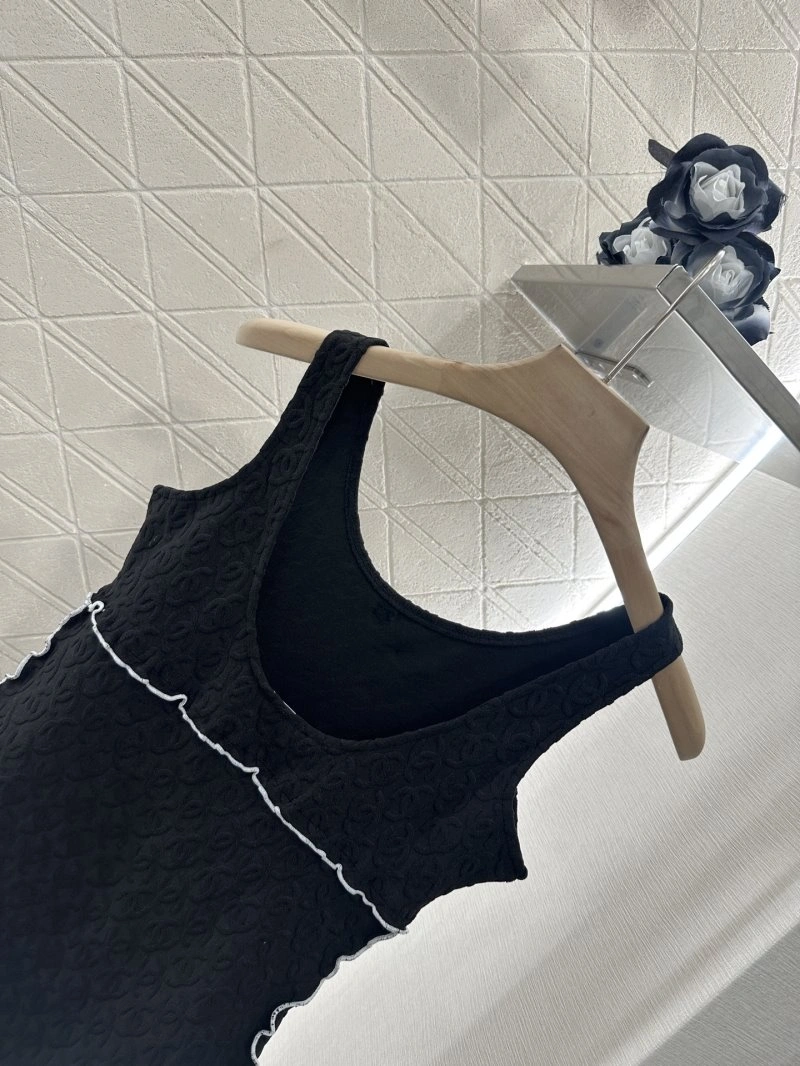 Modern Chanel Vest 108483
