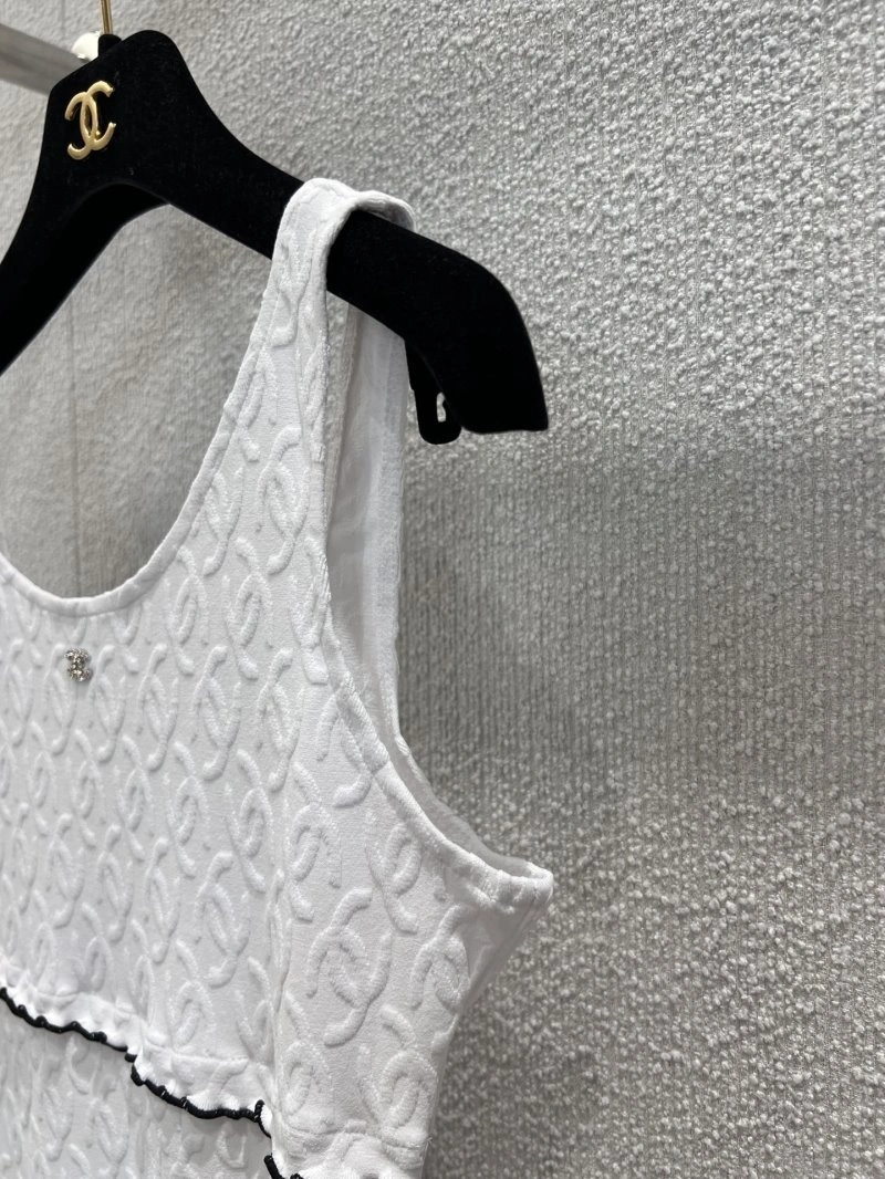 Chanel Vest Comfortable 108487