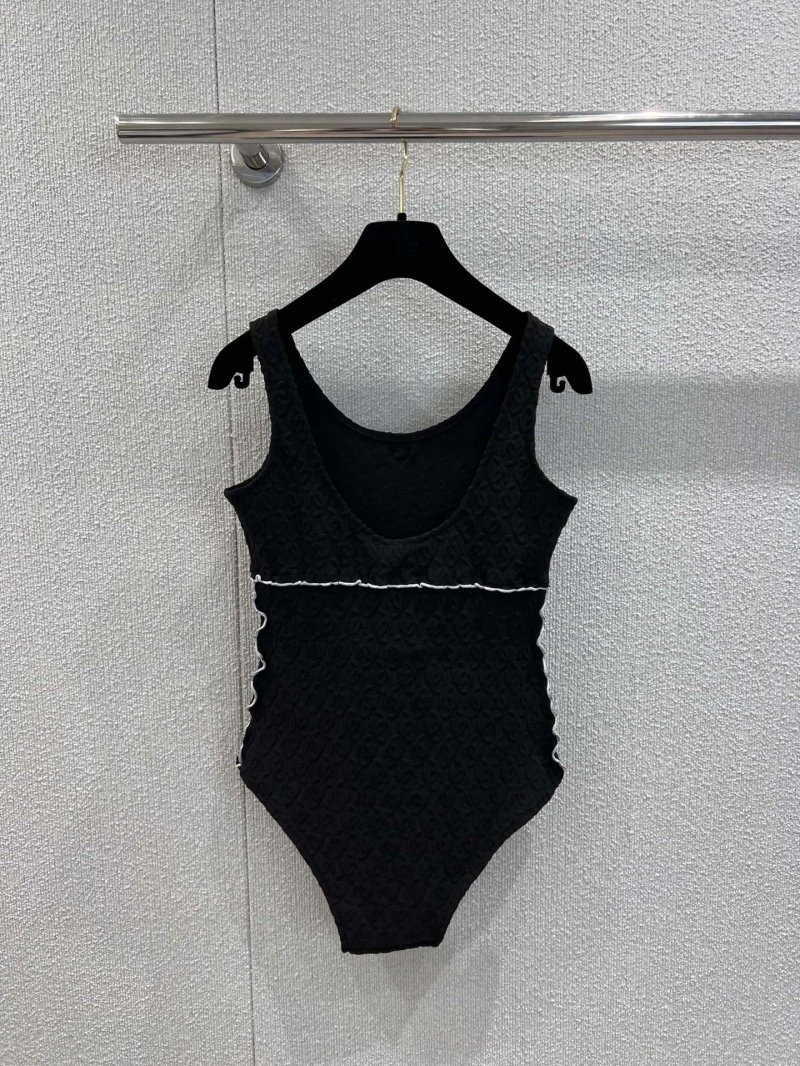 Chanel Vest AllSeason 108505