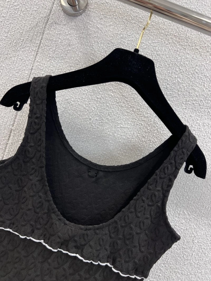 Chanel Vest AllSeason 108505