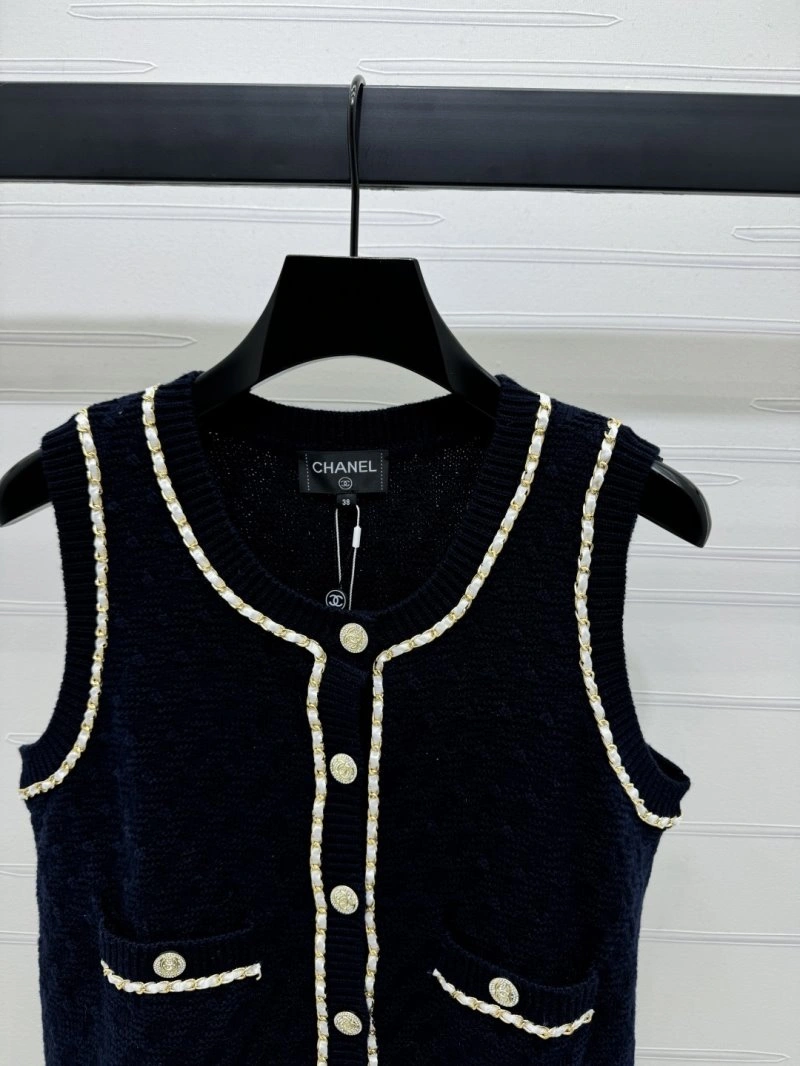 FashionForward Chanel Vest 108476