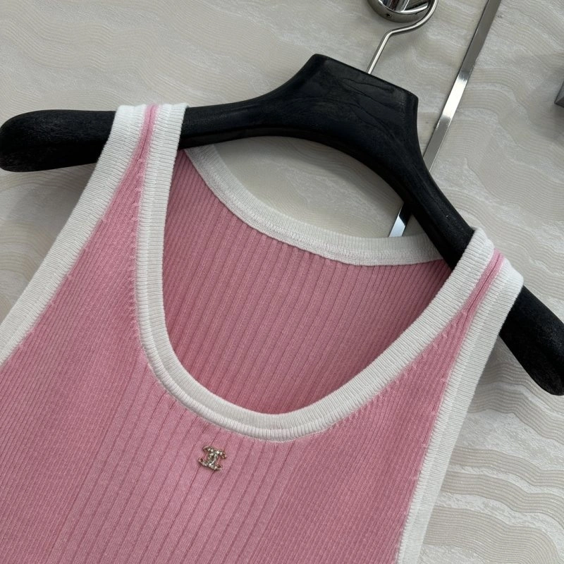 Chanel Vest Minimalist 108458