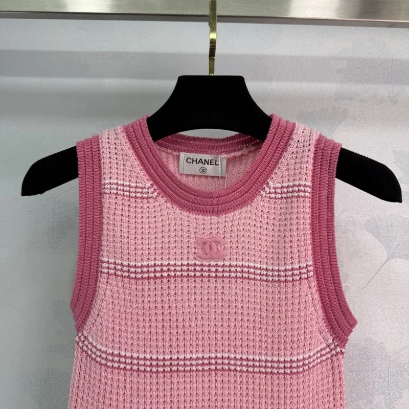 Chanel Vest Comfortable 108459