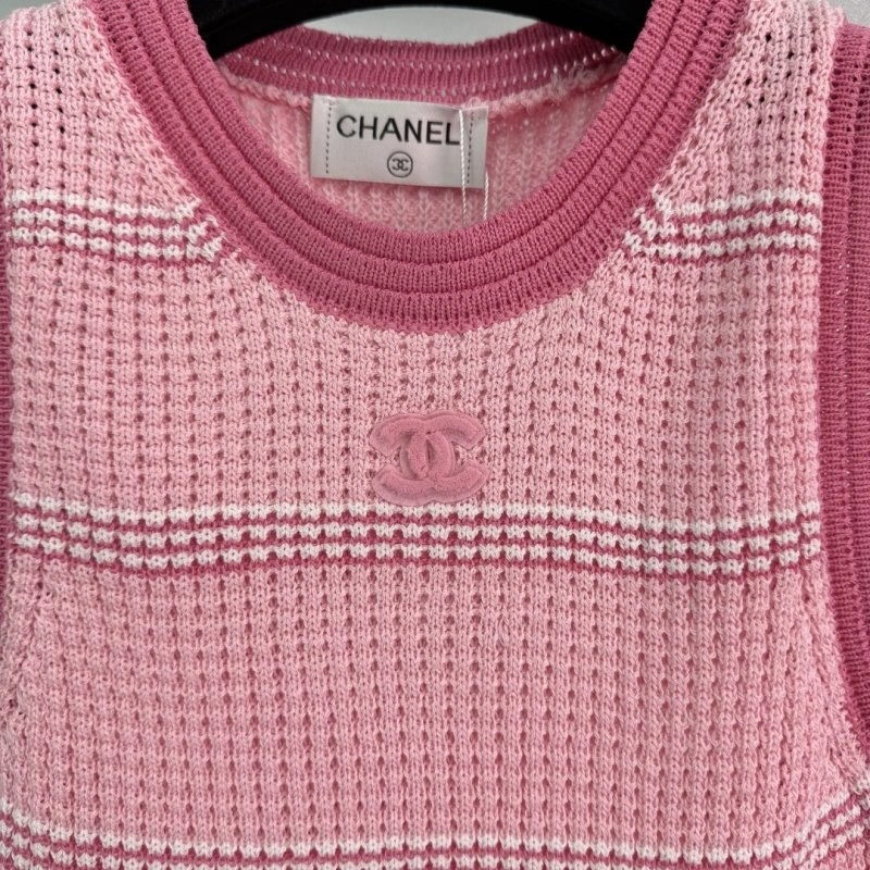 Chanel Vest Comfortable 108459
