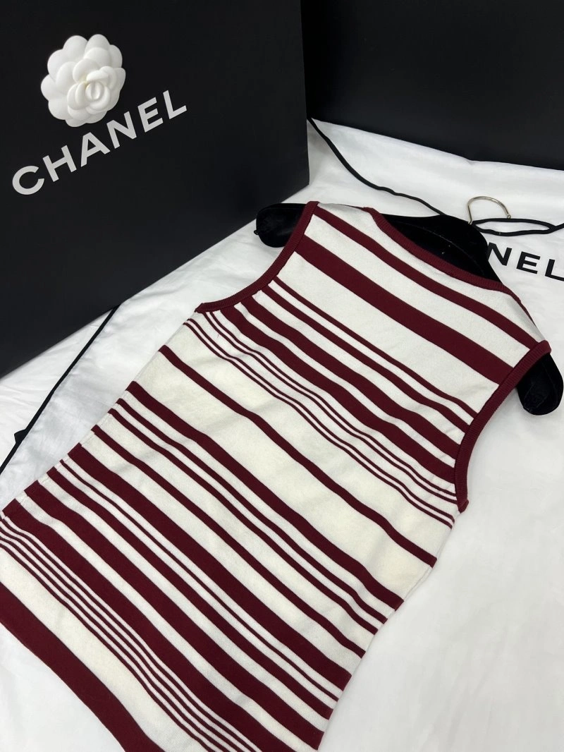 WaterResistant Chanel Vest 108445