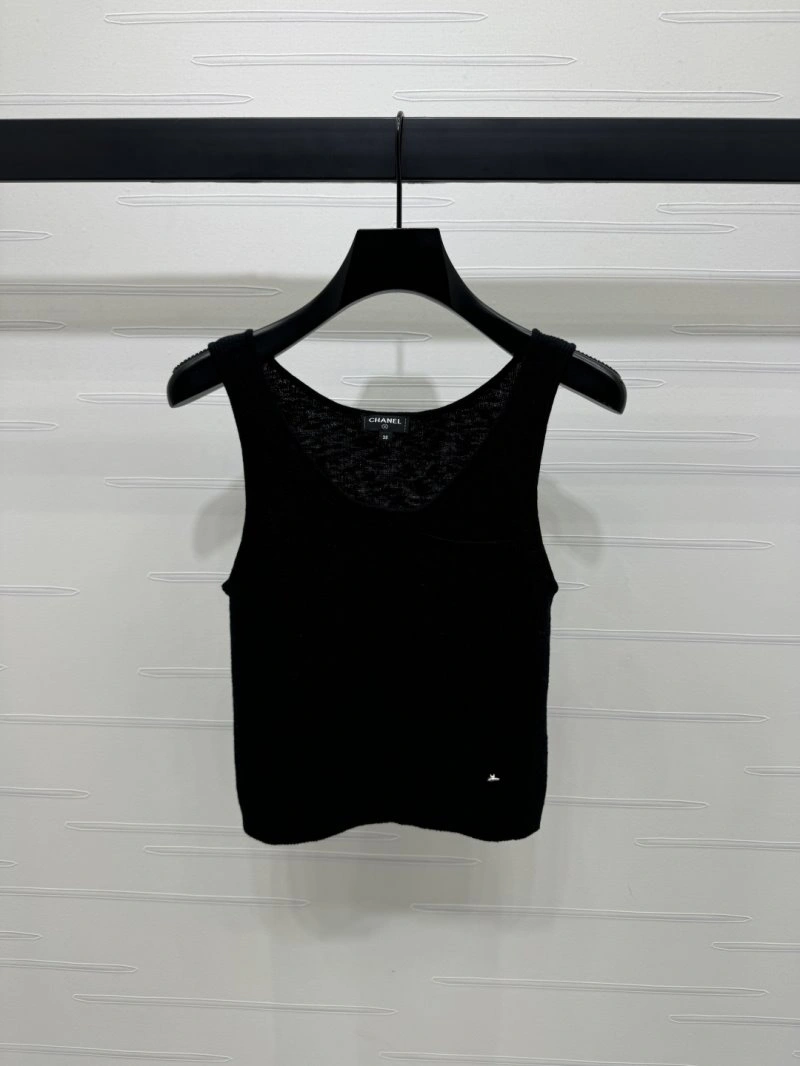 Durable Chanel Vest 108447