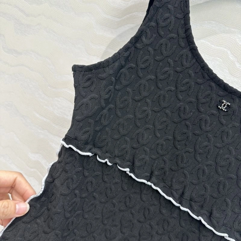MoistureWicking Chanel Vest 108464