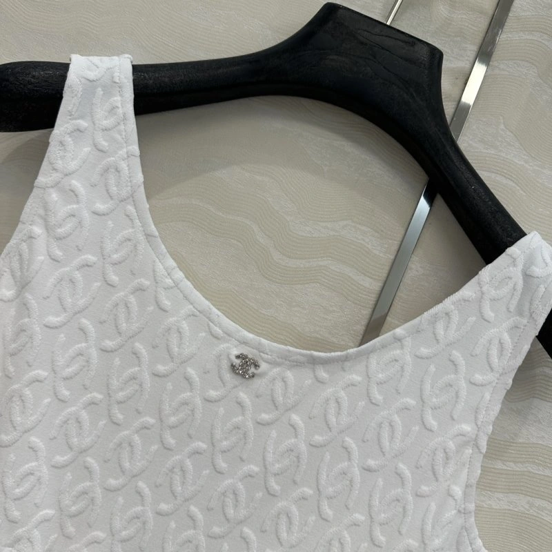 Chanel Vest Cozy 108451