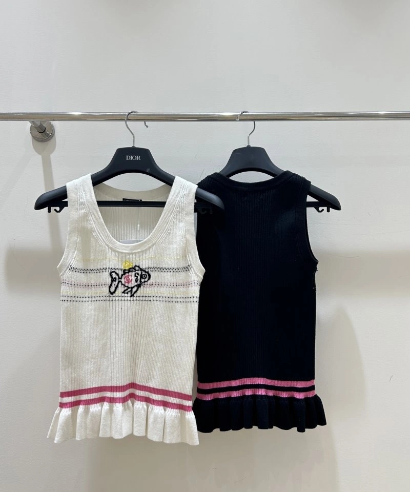Chanel Vest Contemporary 108470