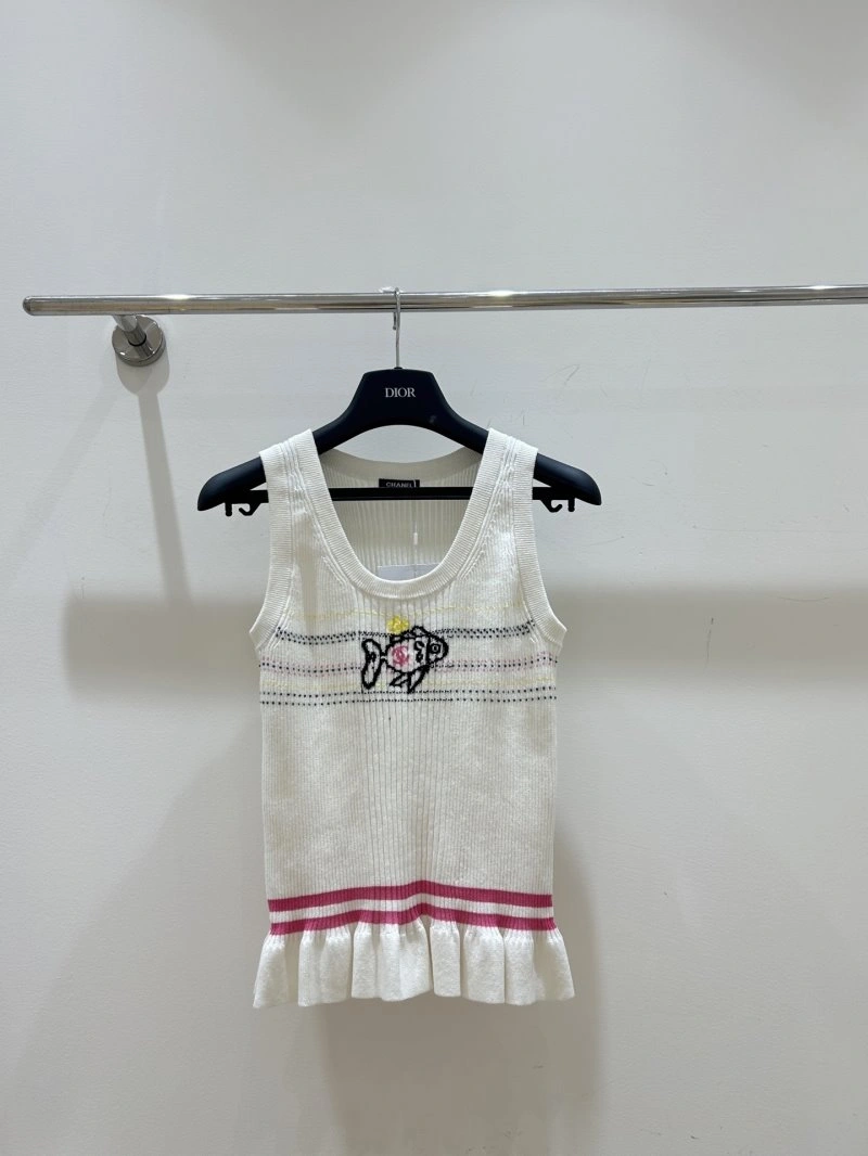 Chanel Vest Contemporary 108470