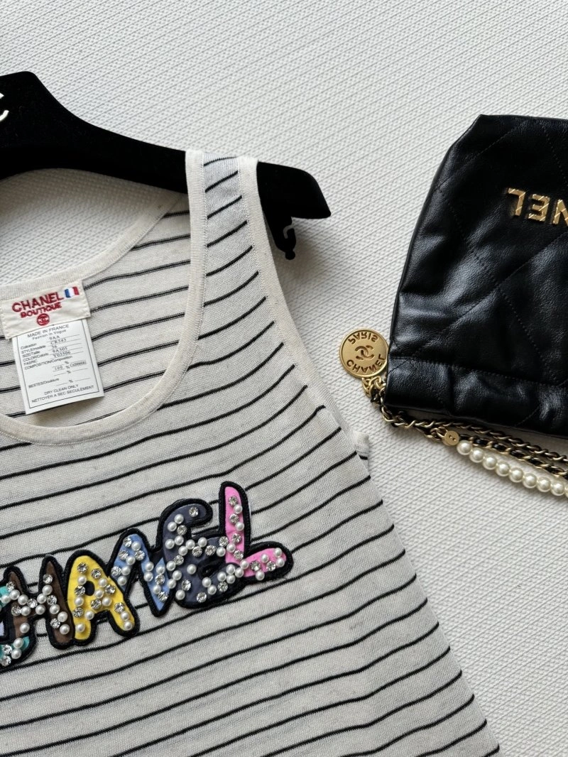 Chanel Vest Classic 108444