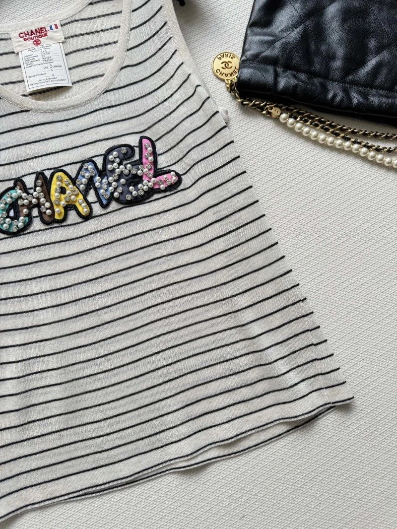 Chanel Vest Classic 108444