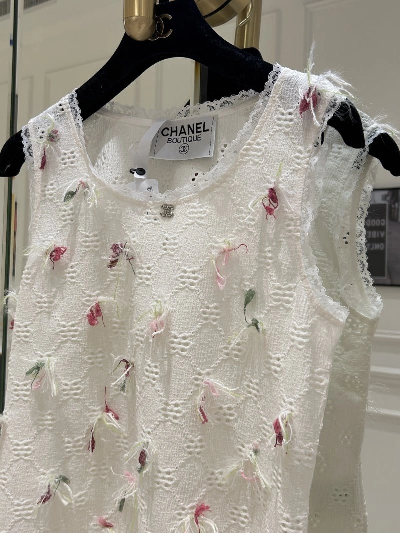 EasyCare Chanel Vest 108442