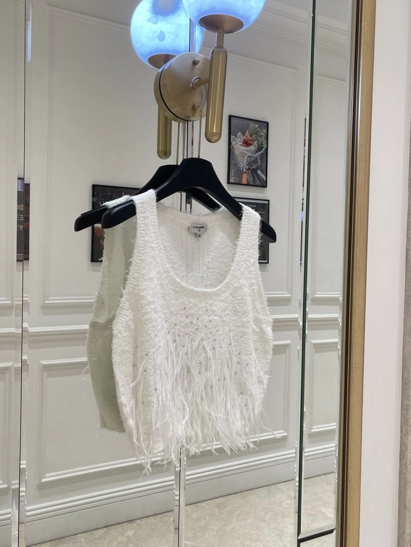 Chanel Vest Elegant 108411