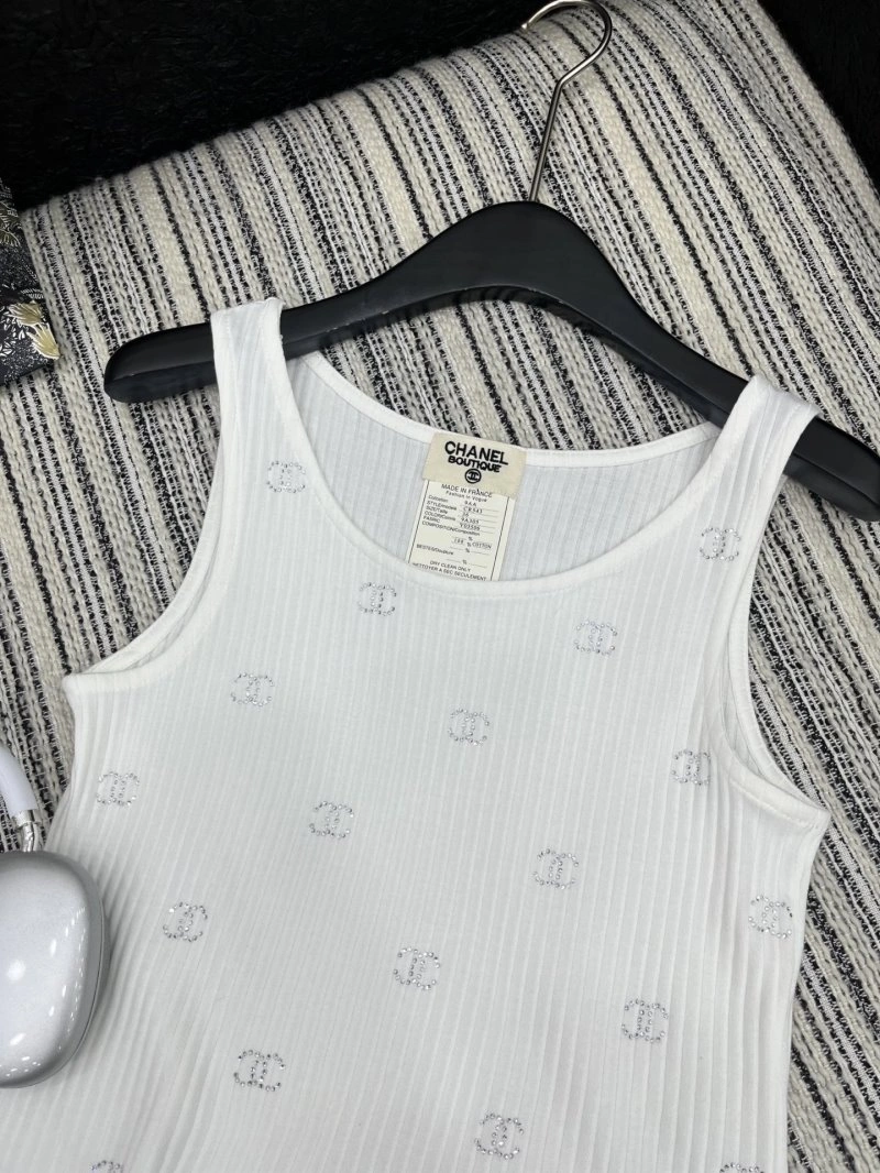 Chanel Vest ComfortFit 108407