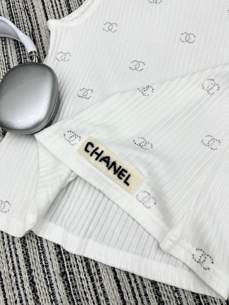 Chanel Vest ComfortFit 108407