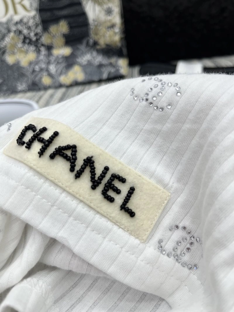 Chanel Vest ComfortFit 108407